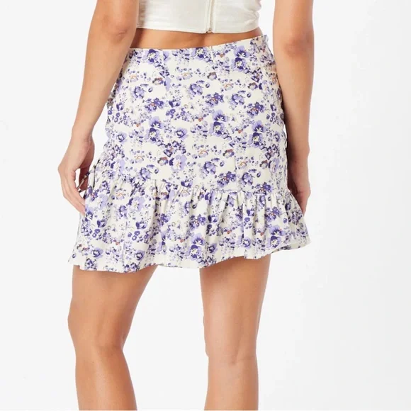 Missguided Floral Purple and White Women's Co-ord Set - Picture 7 of 14